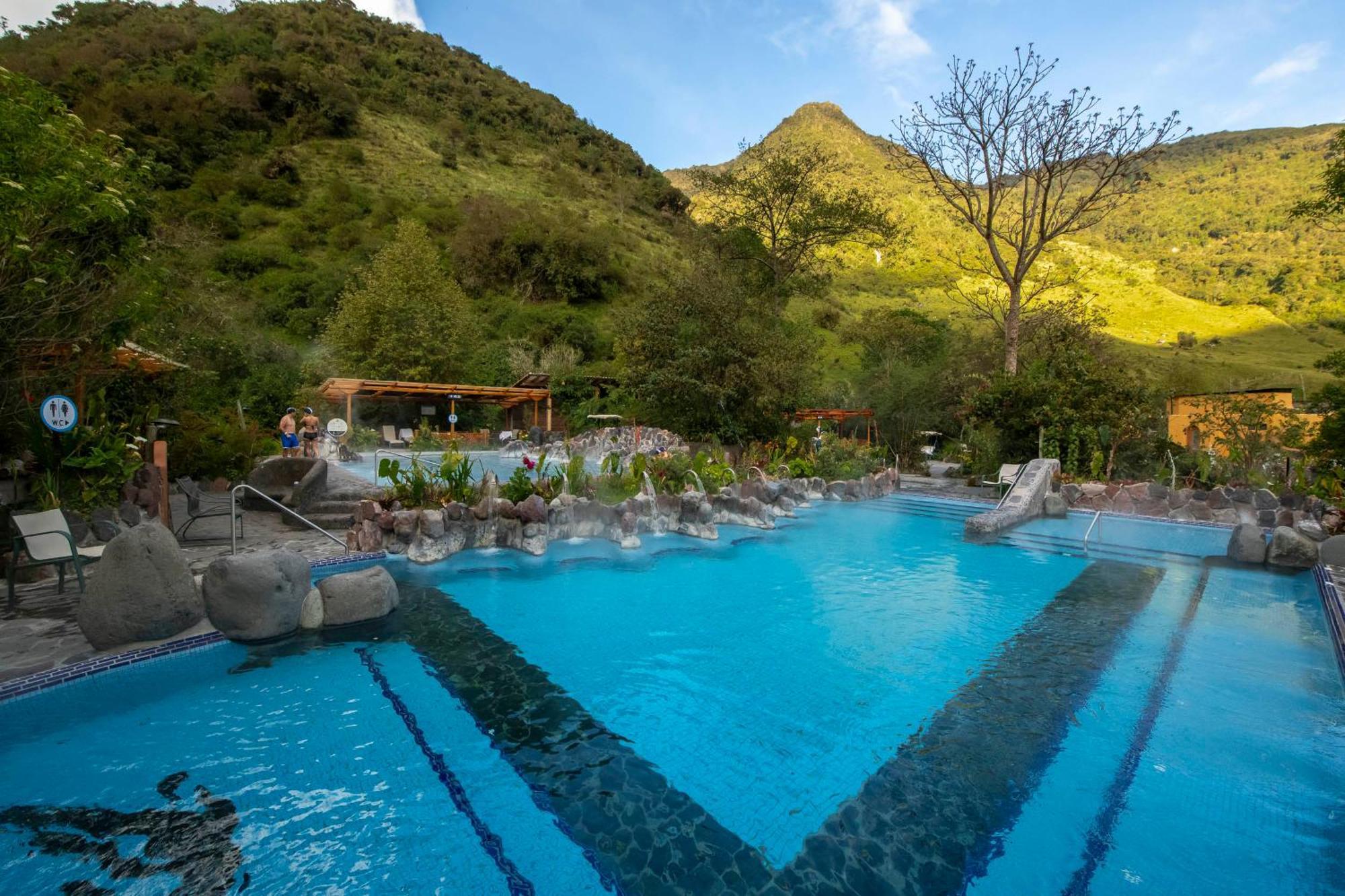 Termas De Papallacta Extérieur photo Hot springs in Baños, Ecuador