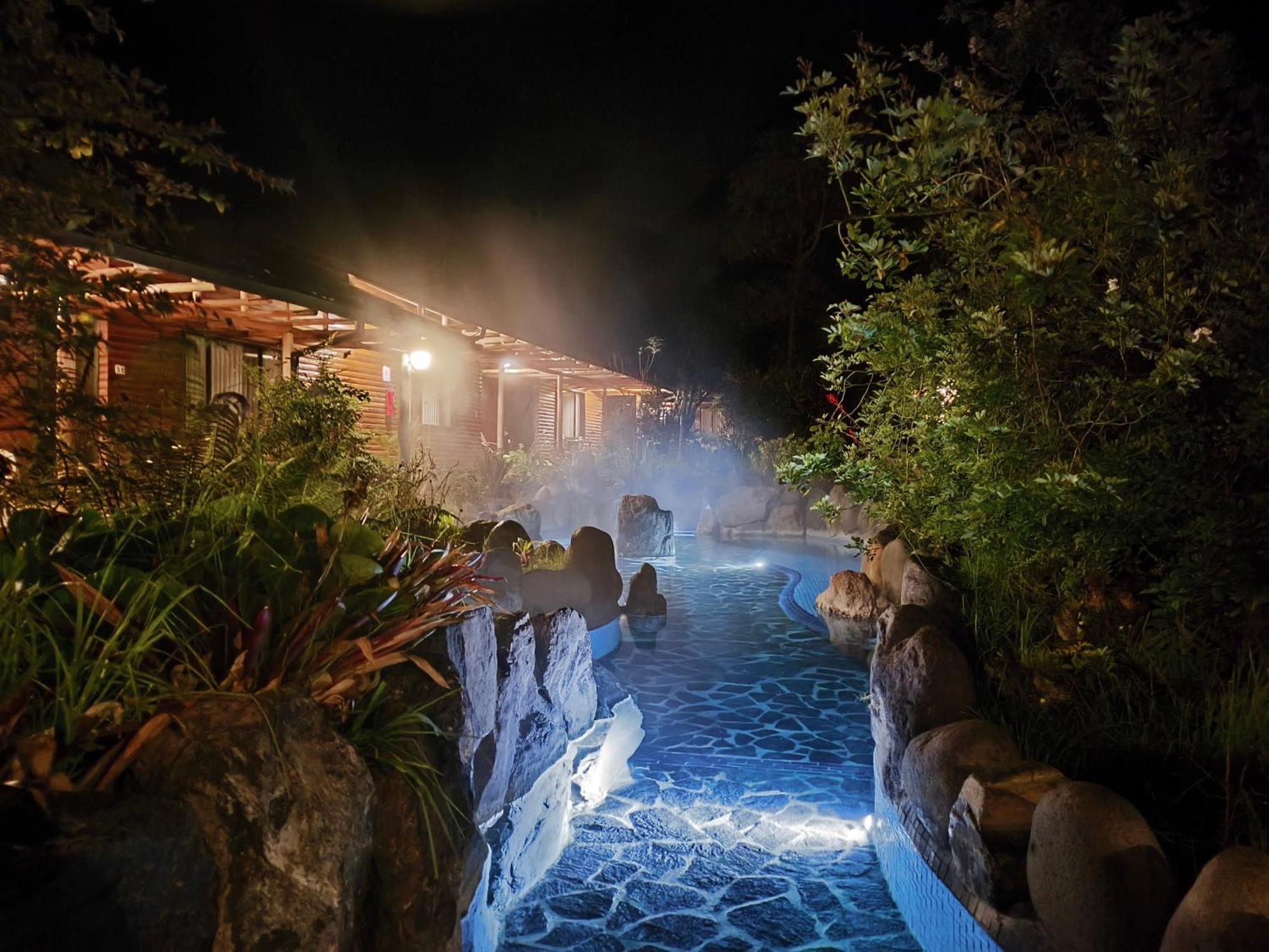 Termas De Papallacta Extérieur photo The thermal hot springs of Baños