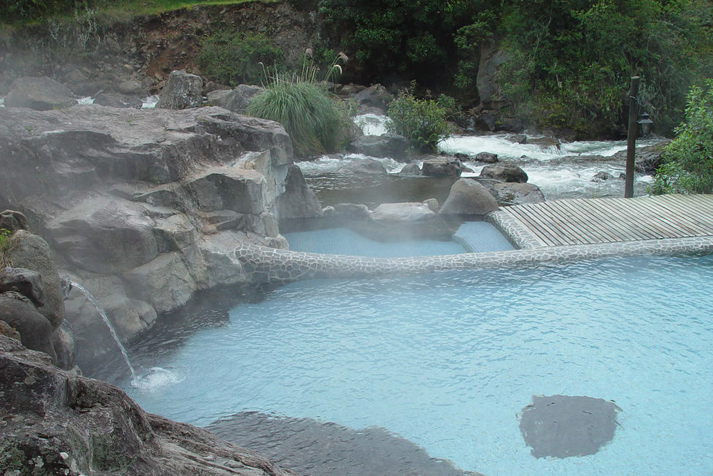 Termas De Papallacta Extérieur photo Hot springs in Ōfu, Ōita Prefecture